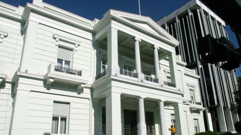 Πηγές του ΥΠΕΞ καταδίκασαν την επίθεση του Ρουβίκωνα στο κτίριο του Υπουργείου Εξωτερικών,εντάσσοντάς το όμως στην ακροδεξιά ρητορική