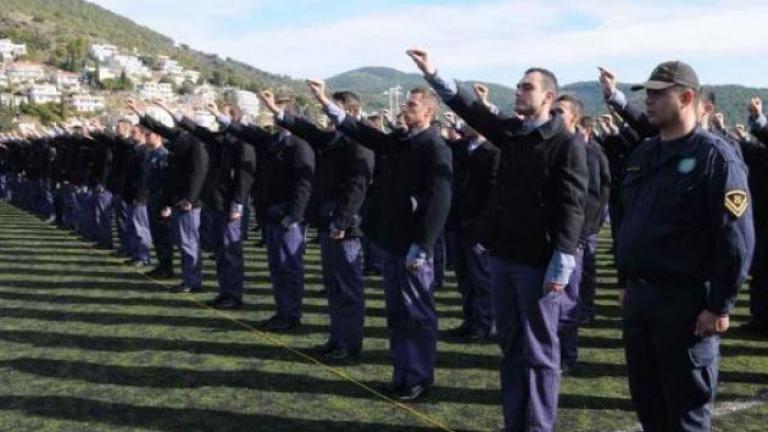 Μέσω πανελληνίων εξετάσεων  η εισαγωγή νέων στελεχών στις σχολές του λιμενικού σώματος