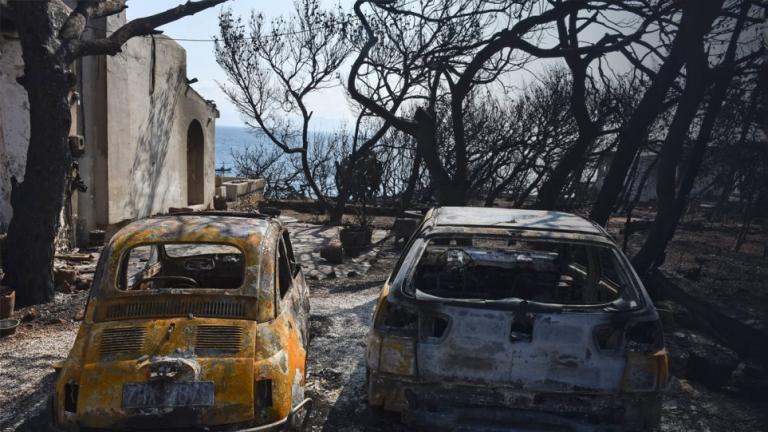 Στους 90 οι νεκροί της πυρκαγιάς - Κατέληξε 85χρονος εγκαυματίας