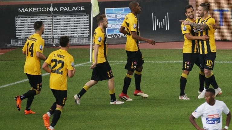 Super League: Λιβάγια λαμπρός οδηγεί την ΑΕΚ, "διπλάρα" στη Ριζούπολη η ΑΕΛ
