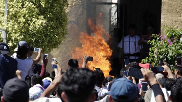 Μεξικό: Έκαψαν ζωντανούς δύο άνδρες γιατί νόμιζαν ότι ήταν απαγωγείς παιδιών