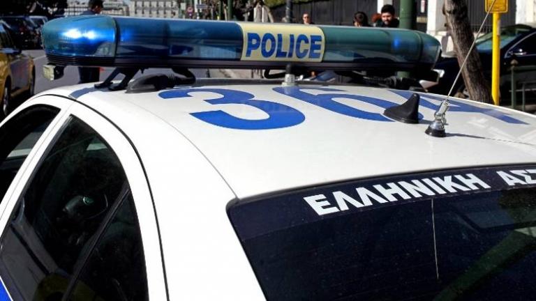 Συνελήφθη 24χρονος που φέρεται ότι τρυπούσε τα λάστιχα αυτοκινήτων στην Κυψέλη