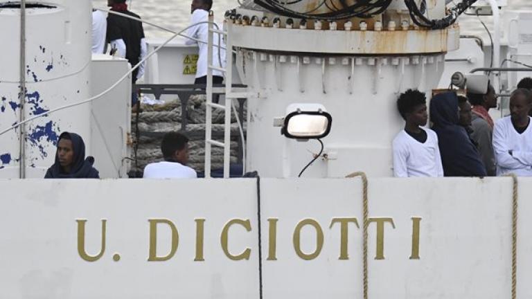 Καθολικοί επίσκοποι, Αλβανία και Ιρλανδία έδωσαν λύση για τους μετανάστες του «Diciotti»