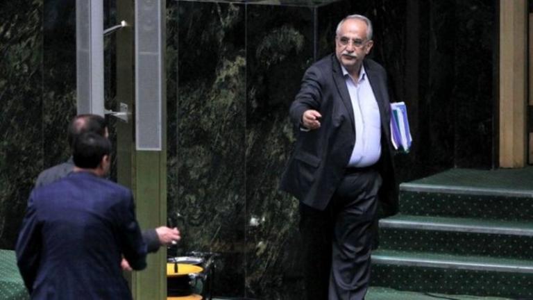 Ιράν: Το κοινοβούλιο ψήφισε υπέρ της απομάκρυνσης του υπουργού Οικονομικών από το αξίωμά του 
