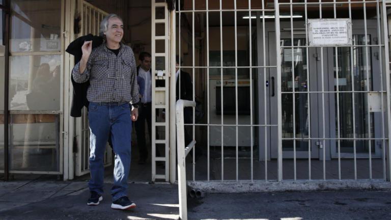 Κ. Μητσοτάκης: Ενώ η Ελλάδα θρηνεί, μετέφεραν στα μουλωχτά τον Κουφοντίνα στις φυλακές Βόλου