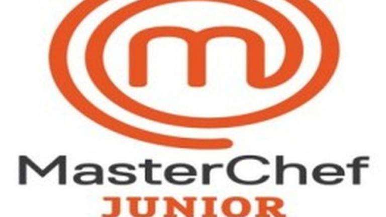 MasterChef Junior: Η επίσημη φωτογράφηση των κριτών πριν την πρεμιέρα (ΦΩΤΟ)