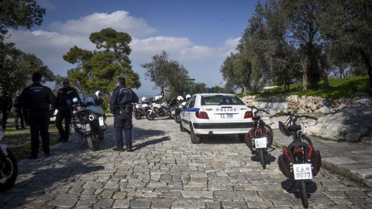 Άκαρπες οι έρευνες για τον θάνατο του 25χρονου στου Φιλοπάππου