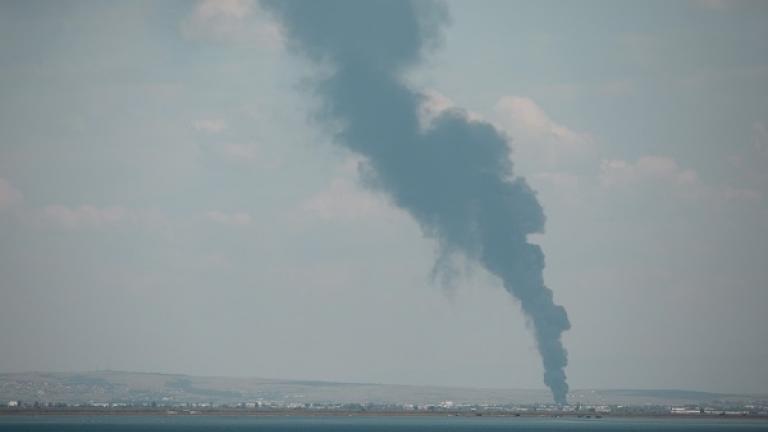 Θεσσαλονίκη: Πυρκαγιά σε αύλειο χώρο εργοστασίου - Καπνοί σκέπασαν τη Θεσσαλονίκη