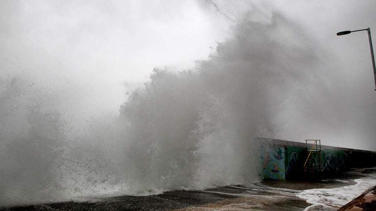 ΚΑΙΡΟΣ 10/8/2018: Αίθριος καιρός με ισχυρούς ανέμους