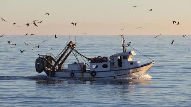 Και στη Σαμοθράκη επεισόδιο με πυροβολισμούς από Τούρκους ψαράδες οι οποίοι δρουν προκλητικά (ΒΙΝΤΕΟ)