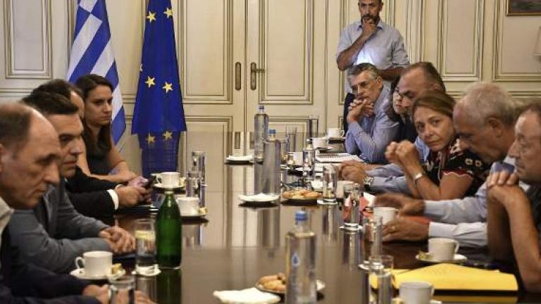 Τρίωρη συνάντηση του Αλ. Τσίπρα με κατοίκους των πληγεισών περιοχών