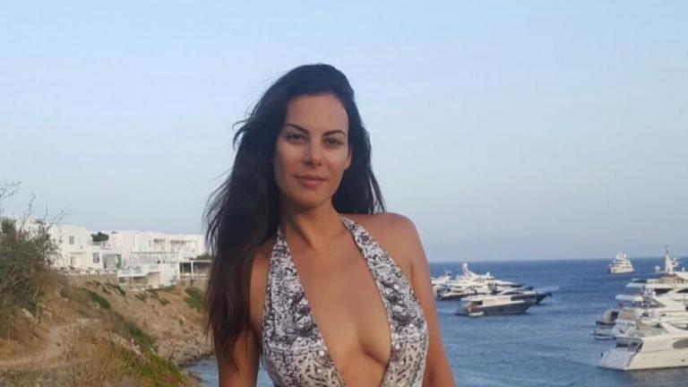 Ποτέ δεν ξέρεις ποιον θα συναντήσεις στις διακοπές και ειδικά στα κοσμοπολίτικα θέρετρα