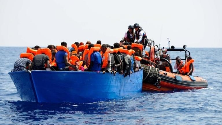 Μαρόκο: Το ναυτικό άνοιξε πύρ σε μετανάστες - Μια νεκρή 