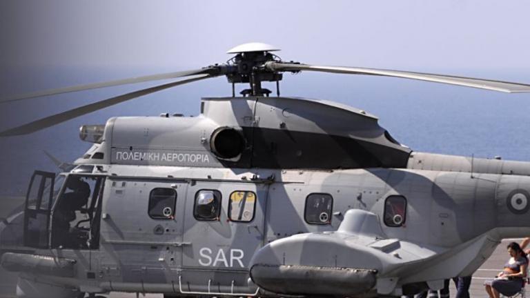 Ήρθε διακοπές στη Σαντορίνη και χαροπαλεύει στην εντατική 