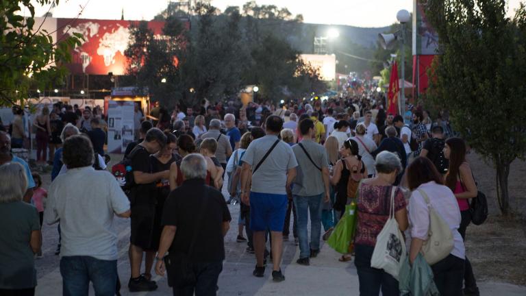 Με εισιτήριο τις όμορφες μελωδίες χιλιάδες κόσμου στο 43ο Φεστιβάλ της ΚΝΕ στο Ίλιον - Πολλοί γνωστοί Καλλιτέχνες