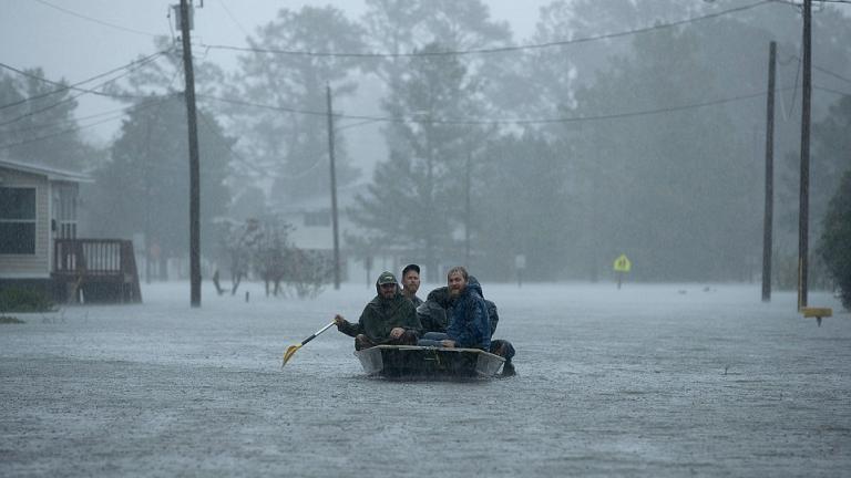 Τουλάχιστον πέντε νεκροί και μεγάλες πλημμύρες από τον κυκλώνα Φλόρενς