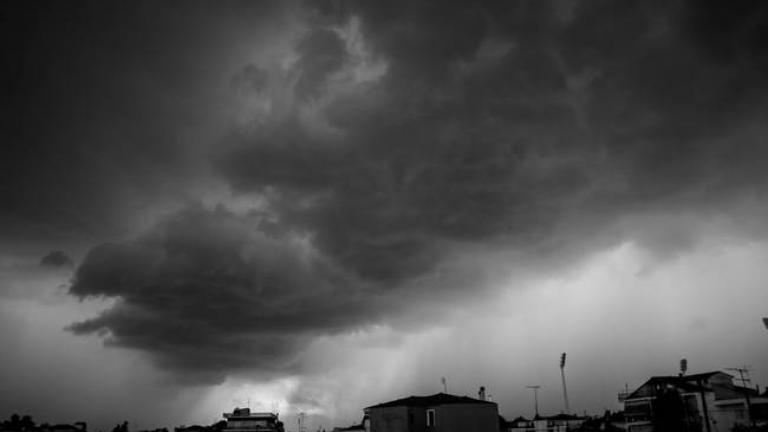 Κυκλώνας Ζορμπάς: Πώς θα προστατευτείτε 