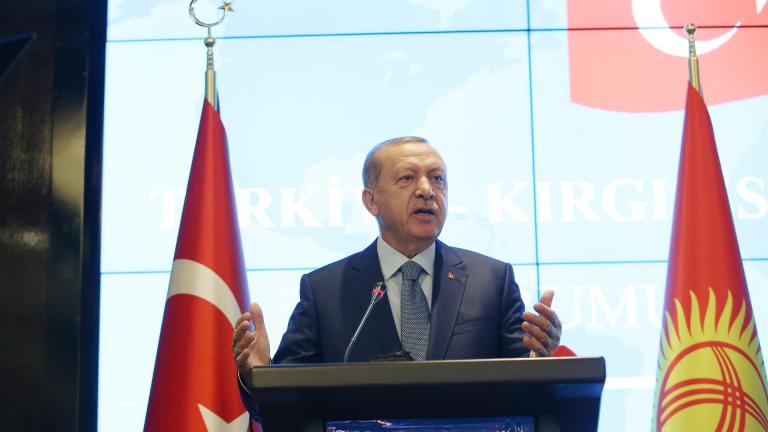 Ο Ερντογάν θέλει να πάψει να χρησιμοποιεί το δολάριο στις εμπορικές συναλλαγές της με τη Μόσχα