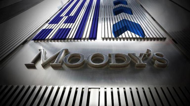 Στον «πάγο κρατά την Ελλάδα ο οίκος αξιολόγησης Moody's