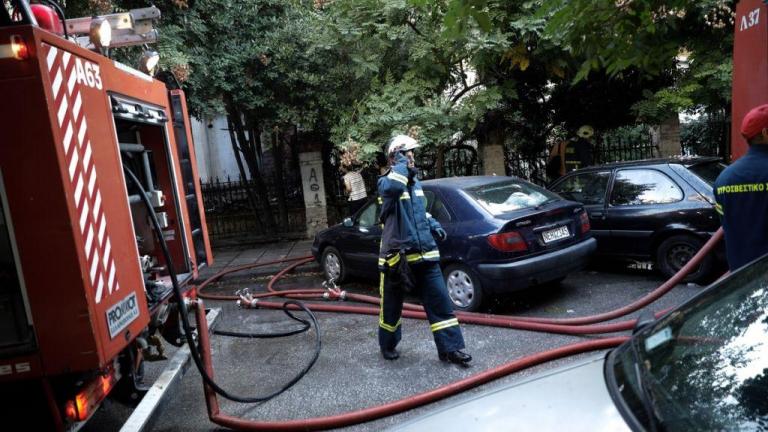 Πυρκαγιά ξέσπασε σε διαμέρισμα στα Μελίσσια και αμέσως σήμανε συναγερμός