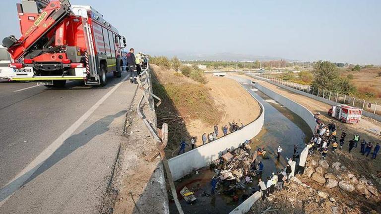 Τουρκία: 22 οι νεκροί στο τροχαίο στη Σμύρνη 