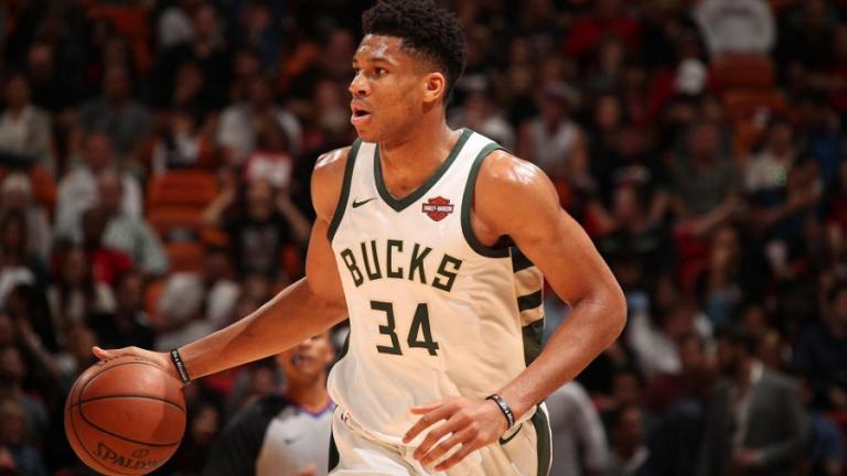 NBA: Καλύτερα αμοιβόμενος των Bucks ο Γιάννης!