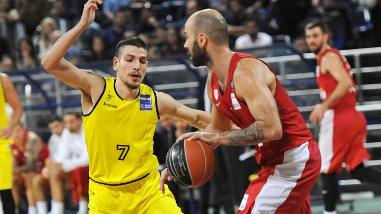 Άρης-Ολυμπιακός 64-68: Πέρασε από το "Αλεξάνδρειο"