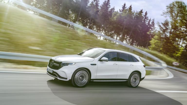 Τα τρία μοντέλα είναι :  B-Class, GLE και Mercedes-AMG A 35 4MATIC