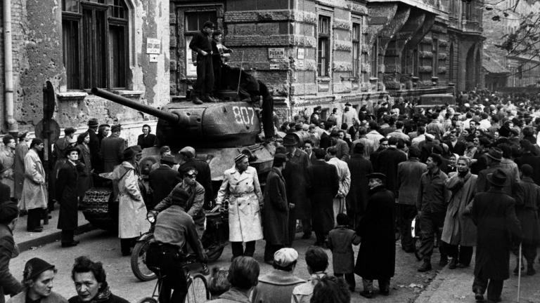 Σαν σήμερα 23 Οκτωβρίου 1956 αρχίζει η επανάσταση των Ούγγρων κατά της ΕΣΣΔ