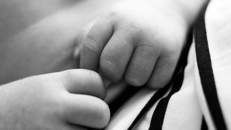 Οι γυναίκες με καρκίνο μπορούν να διεκδικήσουν το δικαίωμα στη μητρότητα χάρη στις σύγχρονες τεχνικές διατήρησης της γονιμότητας 