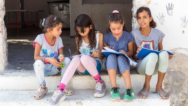 Χίος: Αντιδράσεις φορέων και εκπαιδευτικών με αφορμή το εξώδικο γονέων του νησιού εναντίον της εκπαίδευσης προσφυγόπουλων στα σχολεία 