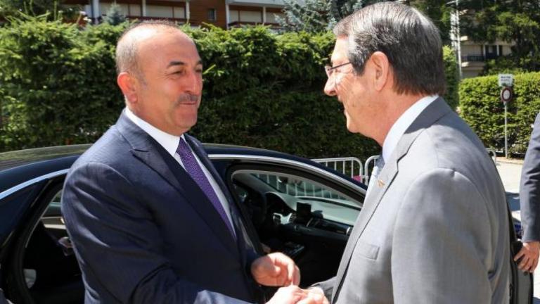 Αποκαλυπτικός διάλογος Αναστασιάδη-Τσαβούσογλου δείχνει ότι το Κυπριακό είναι πλέον σε αχαρτογράφητα νερά