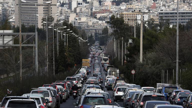 Χαμός στους δρόμους της Αθήνας - Μποτιλιαρισμένοι δρόμοι - Live η κίνηση