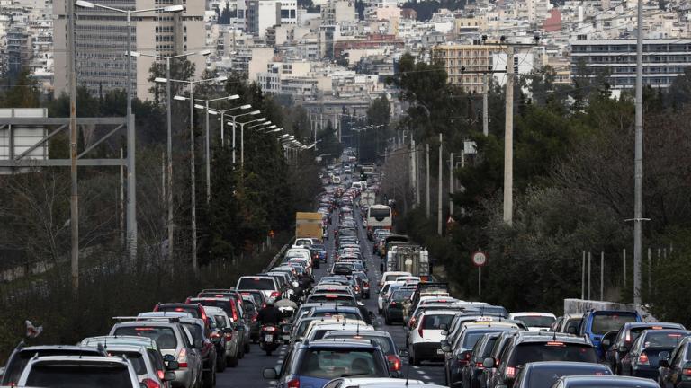 Χαμός στους δρόμους της Αθήνας - Μποτιλιαρισμένοι δρόμοι - Live η κίνηση