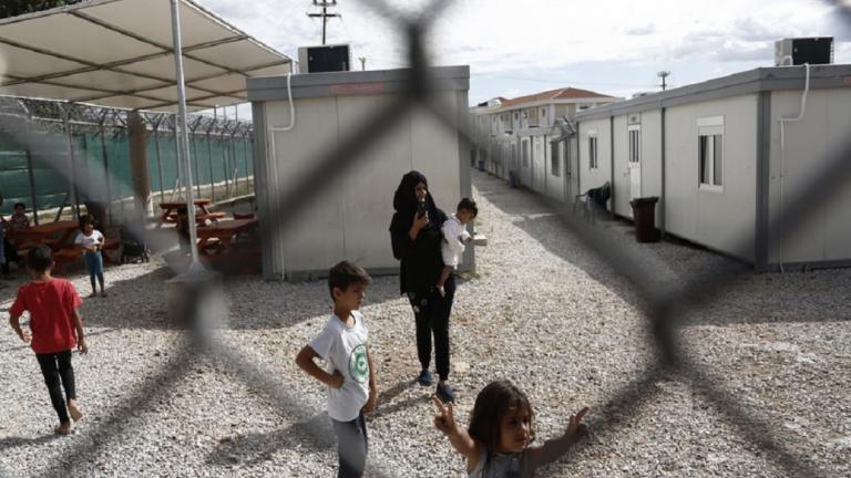 Συνεργάτης Βίτσα: Έχει χαθεί ο έλεγχος στο προσφυγικό, ώρα να επέμβει ο εισαγγελέας