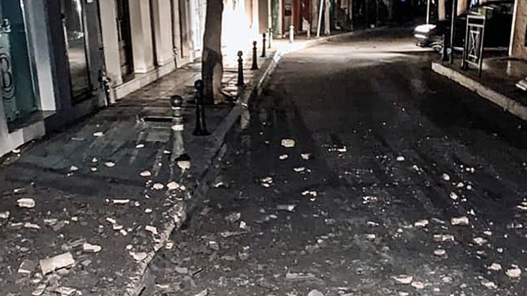 Σεισμός τώρα: Υλικές ζημιές σε όλη τη Ζάκυνθο από τον σεισμό των 6,4 βαθμών Ρίχτερ στο Ιόνιο 