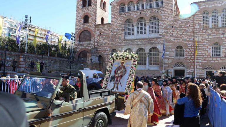 Θεσσαλονίκη: Με τη λιτάνευση των εικόνων και των λειψάνων του Αγίου Δημητρίου ξεκίνησαν οι εορτασμοί