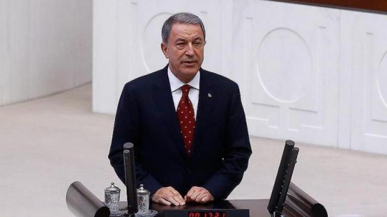 Ο Χουλουσί Ακαρ δηλώνει ότι η Τουρκία θα εξακολουθεί να παραβιάζει το FIR Αθηνών