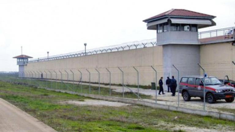 Ένας κρατούμενος των φυλακών Τρικάλων βρέθηκε νεκρός στο κελί του, το πρωί της Κυριακής (25/11) 