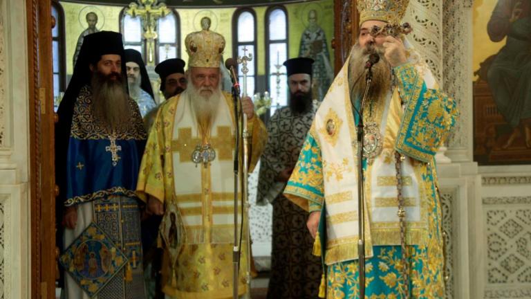 Σφοδρή επίθεση του Πειραιώς Σεραφείμ σε Τσίπρα, Καμμένο και Αρχιεπίσκοπο Ιερώνυμο