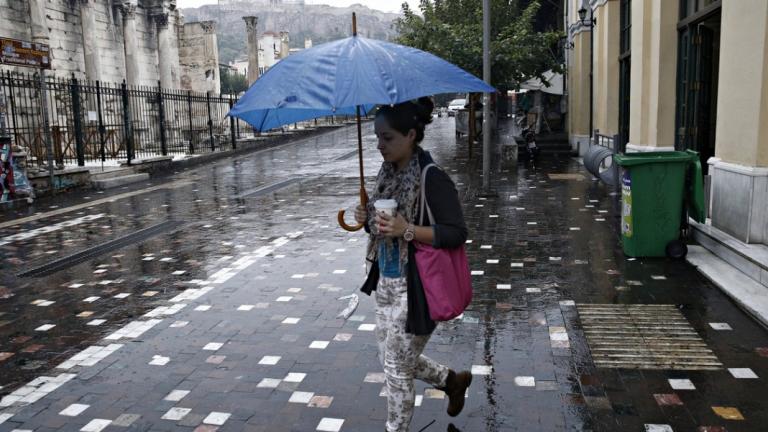 ΚΑΙΡΟΣ 19/11/2018: Τοπικές βροχές, σποραδικές καταιγίδες και σταδιακή βελτίωση του καιρού