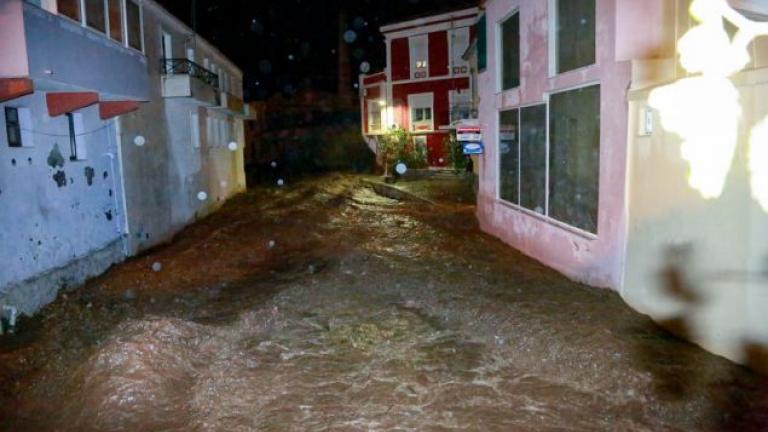 Μεγάλες ζημιές προκλήθηκαν στη Λέσβο από την ισχυρή βροχόπτωση το βράδυ της Τετάρτης-Κατολισθήσεις και υπερχείλιση ποταμών (ΦΩΤΟ-ΒΙΝΤΕΟ)