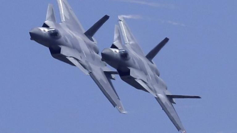 Η απάντηση της Κίνας στα F-22 - F-35 των ΗΠΑ: Μαχητικό stealth J-20 (ΒΙΝΤΕΟ)