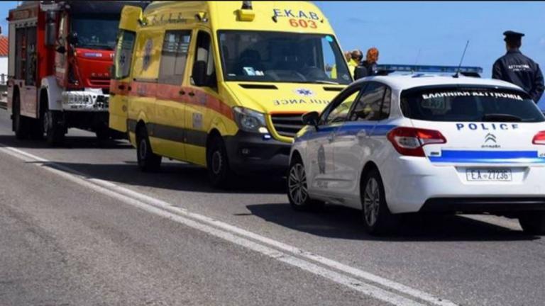 Θεσσαλονίκη: Μια νεκρή και εννέα τραυματίες από ανατροπή οχήματος, που πιθανότατα μετέφερε μετανάστες 