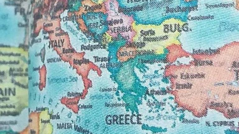 Καρατομήσεις στην ΕΛΑΣ για το απαράδεκτο ημερολόγιο με την «Μακεδονία» και την «Βόρεια Κύπρο»