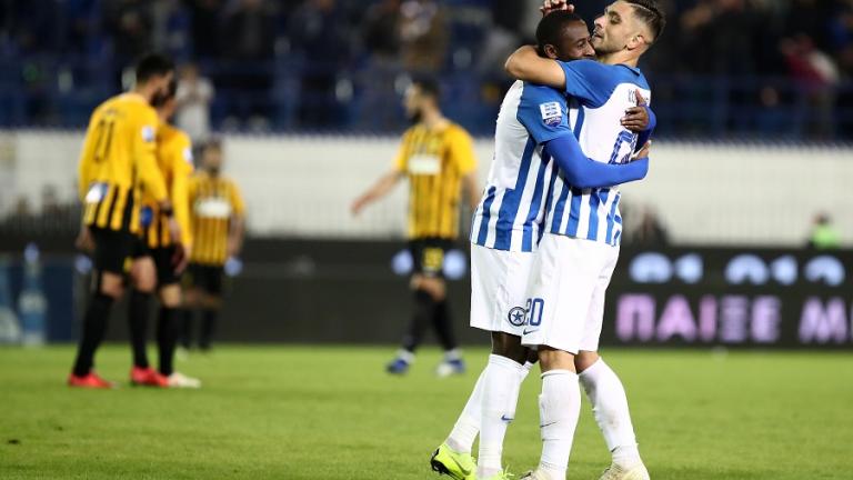 Super League: Κουλούρης λαμπρός τον οδηγεί!