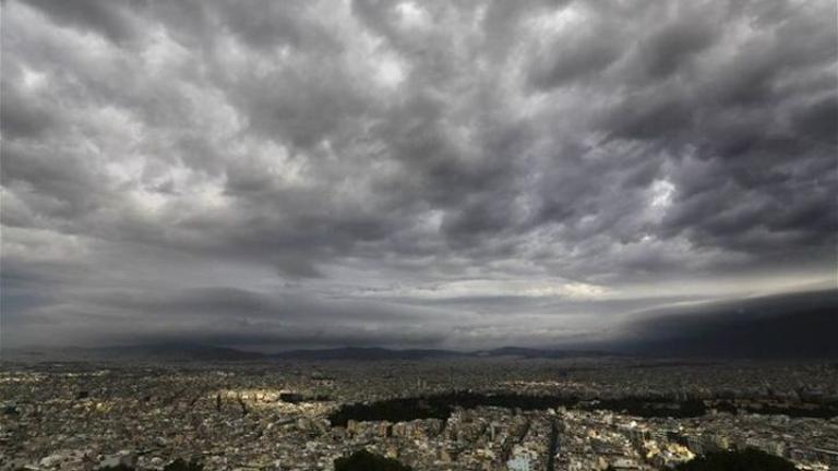 ΚΑΙΡΟΣ 12/12/2018: Συννεφιά, τοπικές βροχές και χαμηλές θερμοκρασίες