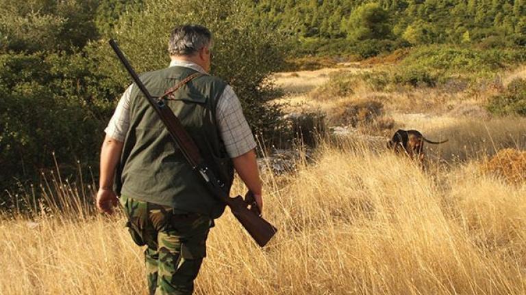 Εύβοια: Ζευγάρι οικολόγων επιτέθηκε σε κυνηγό χτυπώντας τον και του πήρε την καραμπίνα