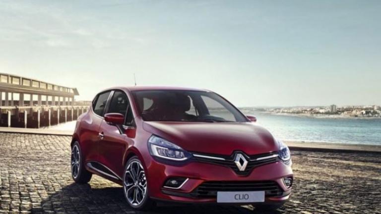Η Renault παραδίδει  πέντε Clio σε πληγέντες  κατοίκους από τη φωτιά στο Μάτι