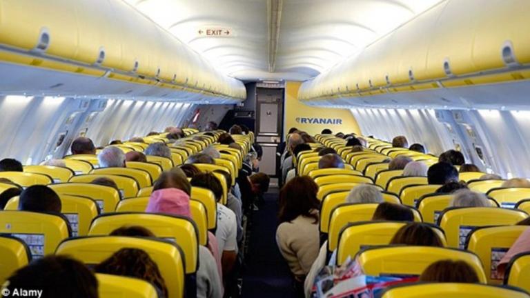 Μια ευχάριστη έκπληξη από την Ryanair είχαν οι επιβάτες της πτήσης από το Δουβλίνο προς την Βαρκελώνη